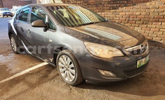 Nunua Ilio tumika Opel Astra Black Gari ndani ya Mbabane nchini Manzini Nunua Ilio tumika Opel Astra Black Gari ndani ya Mbabane nchini Manzini