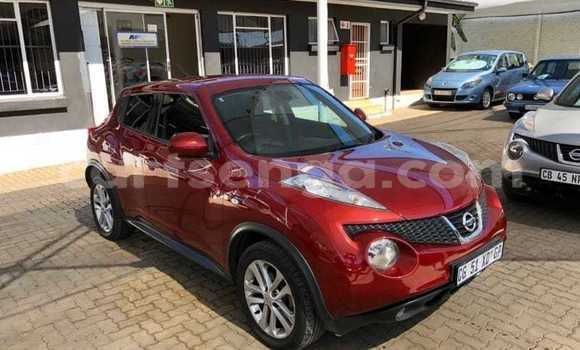 Nunua Ilio tumika Nissan Juke Red Gari ndani ya Hlatikulu nchini Wilaya ya Shiselweni