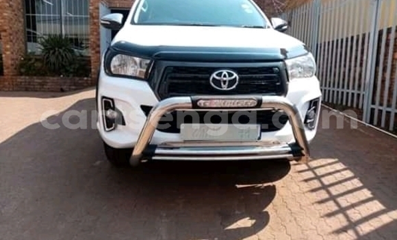 Acheter Occasion Voiture Toyota Hilux Blanc à Ezulwini, Hhohho