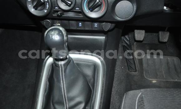 Buy Used Toyota Hilux White Car in Manzini in Manzini Buy Used Toyota Hilux White Car in Manzini in Manzini