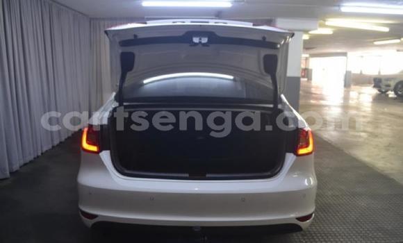 Buy Used Volkswagen Jetta White Car in Manzini in Manzini Buy Used Volkswagen Jetta White Car in Manzini in Manzini