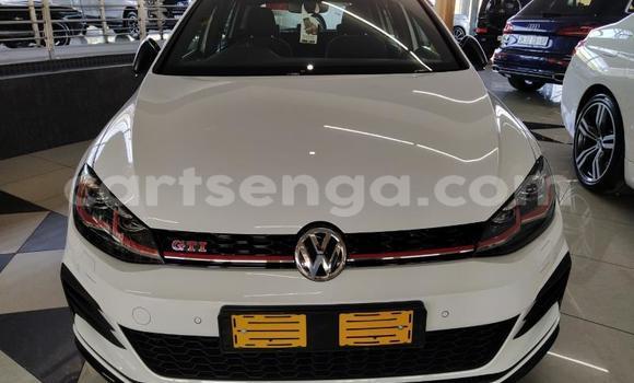 Nunua Ilio tumika Volkswagen Golf GTI White Gari ndani ya Ezulwini nchini Hhohho