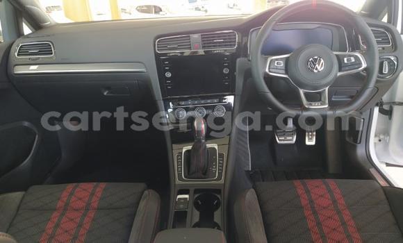Nunua Ilio tumika Volkswagen Golf GTI White Gari ndani ya Ezulwini nchini Hhohho Nunua Ilio tumika Volkswagen Golf GTI White Gari ndani ya Ezulwini nchini Hhohho