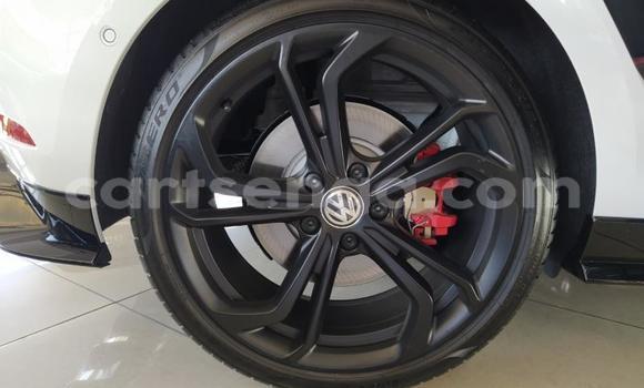 Nunua Ilio tumika Volkswagen Golf GTI White Gari ndani ya Ezulwini nchini Hhohho Nunua Ilio tumika Volkswagen Golf GTI White Gari ndani ya Ezulwini nchini Hhohho