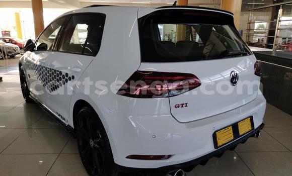 Nunua Ilio tumika Volkswagen Golf GTI White Gari ndani ya Ezulwini nchini Hhohho Nunua Ilio tumika Volkswagen Golf GTI White Gari ndani ya Ezulwini nchini Hhohho