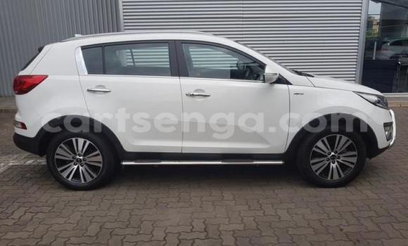 Buy Used Kia Sportage White Car in Manzini in Manzini Buy Used Kia Sportage White Car in Manzini in Manzini
