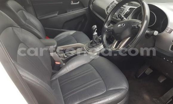Buy Used Kia Sportage White Car in Manzini in Manzini Buy Used Kia Sportage White Car in Manzini in Manzini