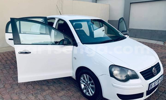 Buy Used Volkswagen Polo White Car in Mbabane in Manzini Buy Used Volkswagen Polo White Car in Mbabane in Manzini