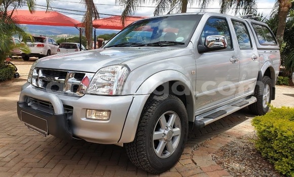 Acheter Occasion Voiture Isuzu KB Gris à Mbabane, Manzini