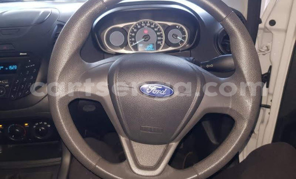 Buy Used Ford Focus Blue Car in Mbabane in Manzini Buy Used Ford Focus Blue Car in Mbabane in Manzini