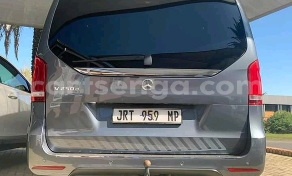 Nunua Ilio tumika Mercedes‒Benz Vito Silver Gari ndani ya Manzini nchini Manzini Nunua Ilio tumika Mercedes‒Benz Vito Silver Gari ndani ya Manzini nchini Manzini