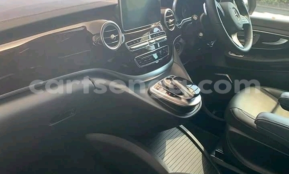 Nunua Ilio tumika Mercedes‒Benz Vito Silver Gari ndani ya Manzini nchini Manzini Nunua Ilio tumika Mercedes‒Benz Vito Silver Gari ndani ya Manzini nchini Manzini
