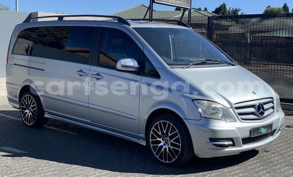 Nunua Ilio tumika Mercedes‒Benz Viano Silver Gari ndani ya Ezulwini nchini Hhohho