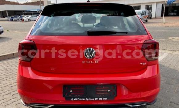 Nunua Ilio tumika Volkswagen Polo Red Gari ndani ya Lobamba nchini Manzini Nunua Ilio tumika Volkswagen Polo Red Gari ndani ya Lobamba nchini Manzini