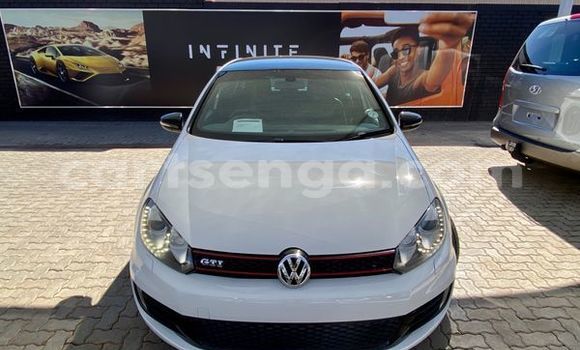 Nunua Ilio tumika Volkswagen Golf GTI White Gari ndani ya Ezulwini nchini Hhohho Nunua Ilio tumika Volkswagen Golf GTI White Gari ndani ya Ezulwini nchini Hhohho