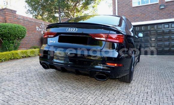 Nunua Ilio tumika Audi RS3 Black Gari ndani ya Ezulwini nchini Hhohho Nunua Ilio tumika Audi RS3 Black Gari ndani ya Ezulwini nchini Hhohho