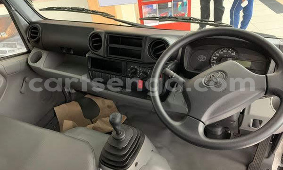 Buy Used Toyota Dyna White Car in Mbabane in Manzini Buy Used Toyota Dyna White Car in Mbabane in Manzini