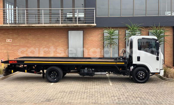 Buy Used Isuzu D–MAX White Car in Mbabane in Manzini Buy Used Isuzu D–MAX White Car in Mbabane in Manzini