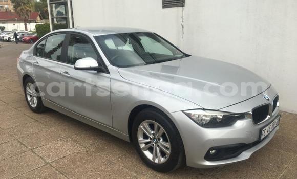 Nunua Ilio tumika BMW 3–Series Silver Gari ndani ya Ezulwini nchini Hhohho