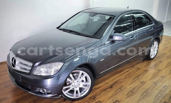 Nunua Ilio tumika Mercedes‒Benz KOMPRESSOR Other Gari ndani ya Mbabane nchini Manzini