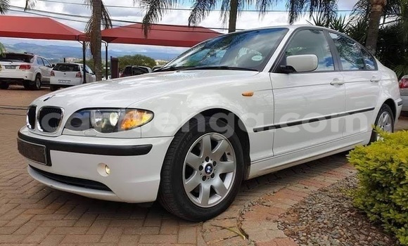 Buy Used BMW 3–Series White Car in Mbabane in Manzini