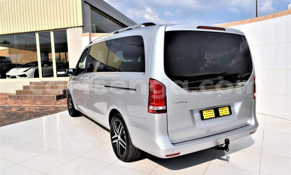 Buy Used Mercedes‒Benz Viano Silver Car in Mbabane in Manzini Buy Used Mercedes‒Benz Viano Silver Car in Mbabane in Manzini