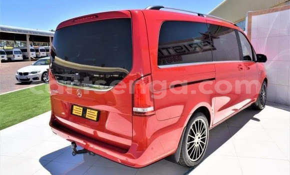 Buy Used Mercedes‒Benz V-klasse Red Car in Mbabane in Manzini Buy Used Mercedes‒Benz V-klasse Red Car in Mbabane in Manzini