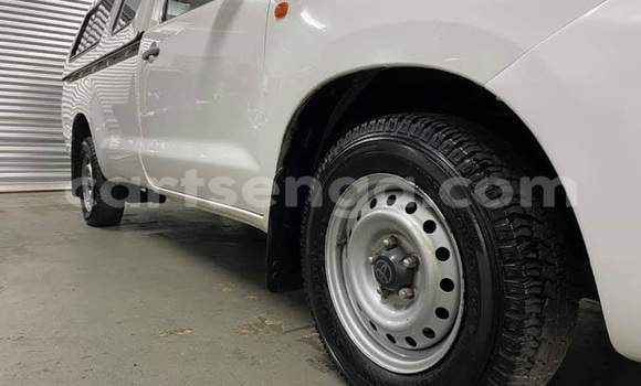 Buy Used Toyota Hilux White Car in Mbabane in Manzini Buy Used Toyota Hilux White Car in Mbabane in Manzini