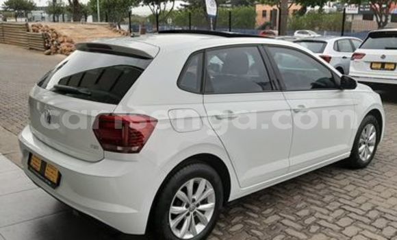 Acheter Occasion Voiture Volkswagen Polo Blanc à Manzini, Manzini Acheter Occasion Voiture Volkswagen Polo Blanc à Manzini, Manzini