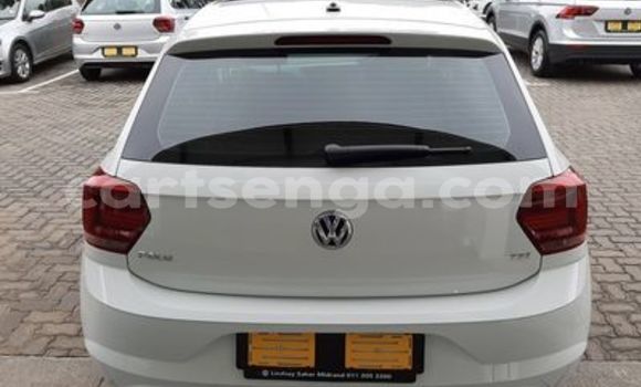 Acheter Occasion Voiture Volkswagen Polo Blanc à Manzini, Manzini Acheter Occasion Voiture Volkswagen Polo Blanc à Manzini, Manzini