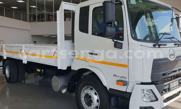 Buy Used Nissan AD White Car in Manzini in Manzini Buy Used Nissan AD White Car in Manzini in Manzini