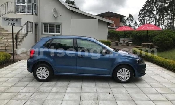 Nunua Ilio tumika Volkswagen Polo Blue Gari ndani ya Bulembu nchini Hhohho Nunua Ilio tumika Volkswagen Polo Blue Gari ndani ya Bulembu nchini Hhohho