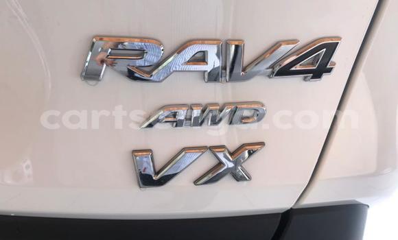 Buy Used Toyota RAV4 White Car in Manzini in Manzini Buy Used Toyota RAV4 White Car in Manzini in Manzini