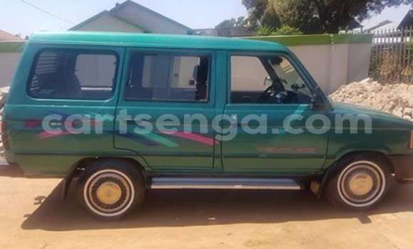 Acheter Occasion Voiture Toyota Venza Bleu à Mbabane, Manzini Acheter Occasion Voiture Toyota Venza Bleu à Mbabane, Manzini