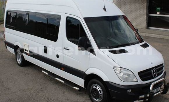 Nunua Ilio tumika Mercedes‒Benz 190 SL White Gari ndani ya Bulembu nchini Hhohho Nunua Ilio tumika Mercedes‒Benz 190 SL White Gari ndani ya Bulembu nchini Hhohho