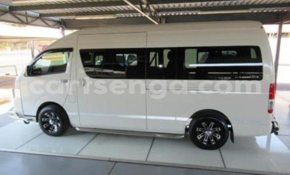 Acheter Occasion Voiture Toyota Hiace Blanc à Bulembu, Hhohho Acheter Occasion Voiture Toyota Hiace Blanc à Bulembu, Hhohho