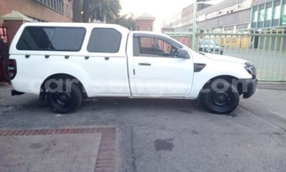 Buy Used Ford Ranger White Car in Hluti in Shiselweni District Buy Used Ford Ranger White Car in Hluti in Shiselweni District