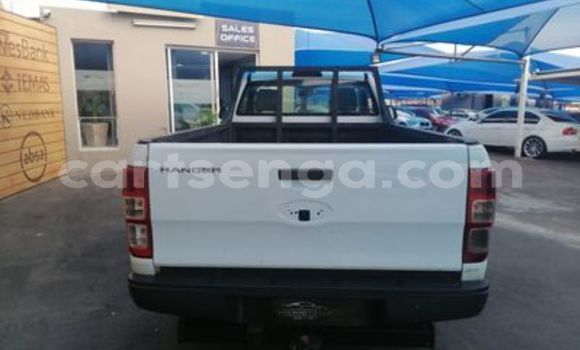 Buy Used Ford Ranger White Car in Hluti in Shiselweni District Buy Used Ford Ranger White Car in Hluti in Shiselweni District