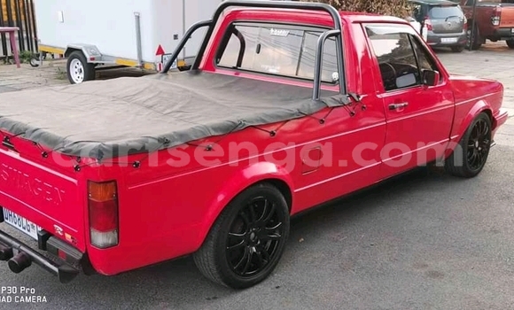 Nunua Ilio tumika Volkswagen Caddy Red Gari ndani ya Vuvulane nchini Wilaya ya Lubombo Nunua Ilio tumika Volkswagen Caddy Red Gari ndani ya Vuvulane nchini Wilaya ya Lubombo