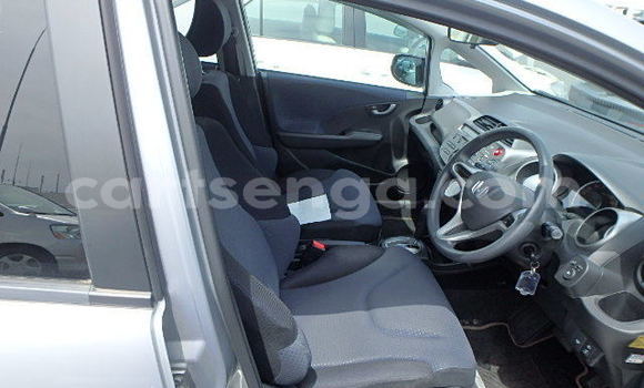 Nunua Ilio tumika Honda FIT White Gari ndani ya Big Bend nchini Lubombo Nunua Ilio tumika Honda FIT White Gari ndani ya Big Bend nchini Lubombo