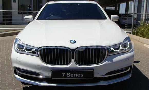 Acheter Occasion Voiture BMW 8er Blanc à Mbabane, Manzini Acheter Occasion Voiture BMW 8er Blanc à Mbabane, Manzini