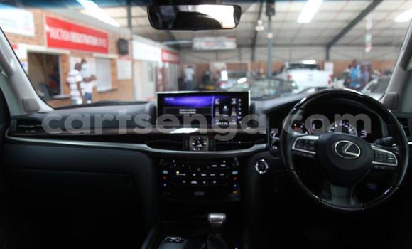 Acheter Occasion Voiture Lexus LX 570 Blanc à Tshaneni, Lubombo Acheter Occasion Voiture Lexus LX 570 Blanc à Tshaneni, Lubombo