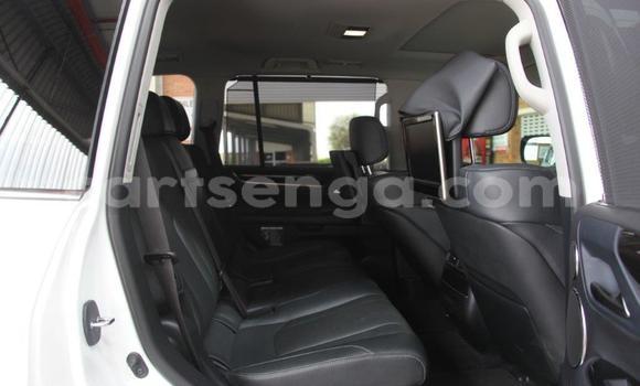 Acheter Occasion Voiture Lexus LX 570 Blanc à Tshaneni, Lubombo Acheter Occasion Voiture Lexus LX 570 Blanc à Tshaneni, Lubombo