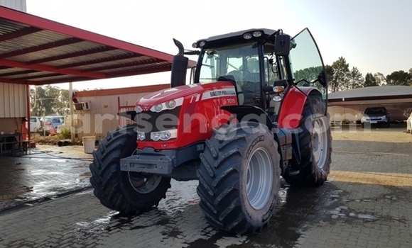 Acheter Occasion Utilitaire Ford E 150 Cargo Van Rouge à Kubuta, Shiselweni District Acheter Occasion Utilitaire Ford E 150 Cargo Van Rouge à Kubuta, Shiselweni District