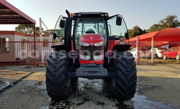 Acheter Occasion Utilitaire Ford E 150 Cargo Van Rouge à Kubuta, Shiselweni District Acheter Occasion Utilitaire Ford E 150 Cargo Van Rouge à Kubuta, Shiselweni District