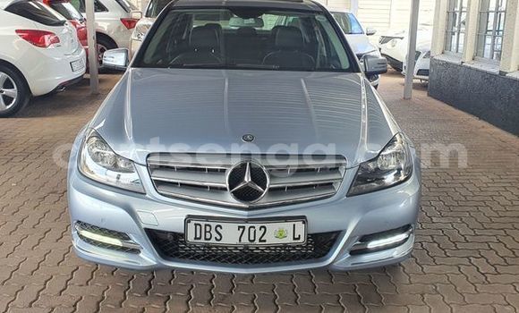 Acheter Occasion Voiture Mercedes‒Benz C-klasse Bleu à Big Bend, Lubombo Acheter Occasion Voiture Mercedes‒Benz C-klasse Bleu à Big Bend, Lubombo