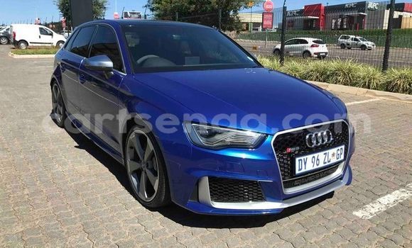 Acheter Occasion Voiture Audi RS3 Bleu à Mbabane, Manzini Acheter Occasion Voiture Audi RS3 Bleu à Mbabane, Manzini