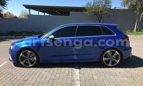 Nunua Ilio tumika Audi RS3 Blue Gari ndani ya Mbabane nchini Manzini Nunua Ilio tumika Audi RS3 Blue Gari ndani ya Mbabane nchini Manzini