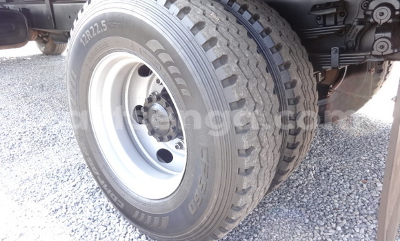 Acheter Occasion Utilitaire Hino 300 Series Blanc à Hlatikulu, Shiselweni District Acheter Occasion Utilitaire Hino 300 Series Blanc à Hlatikulu, Shiselweni District