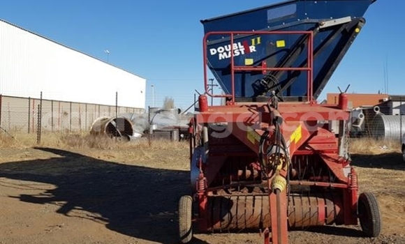 Acheter Occasion Utilitaire Ricomag BW200 Rouge à Lobamba, Manzini Acheter Occasion Utilitaire Ricomag BW200 Rouge à Lobamba, Manzini